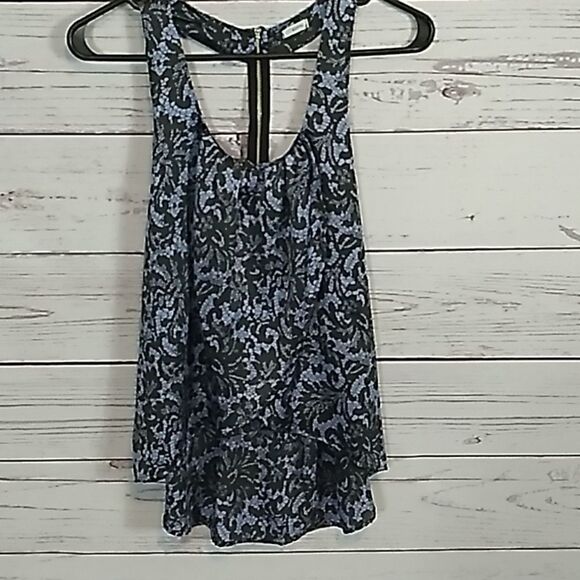 "Audrey" women's top   - Picture 1 of 5